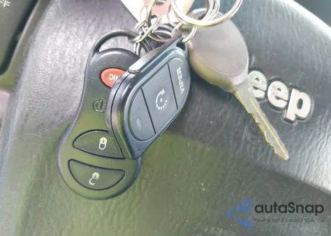 2004 Jeep Grand Cherokee Overland from USA, damaged, VIN 1J8GW68J84C366556